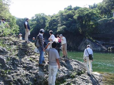 湯谷口断層の観察　２